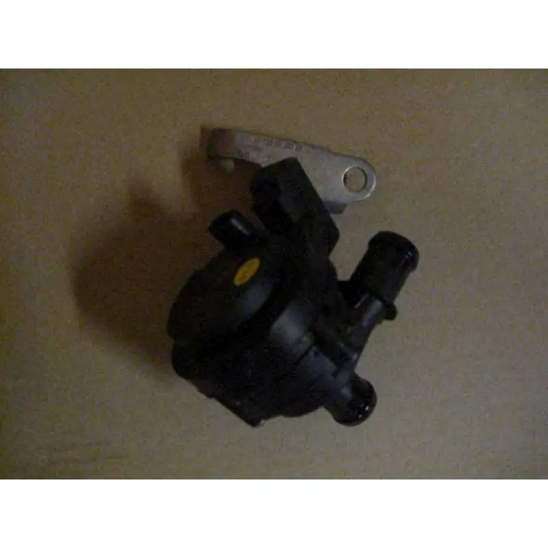 čerpadlo vodní VW Sharan 7N0 2,0 TDI5Q0965567J Dokud Zásoby Vydrží