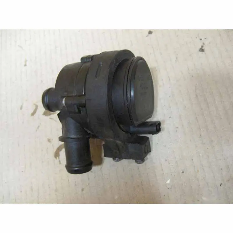 Vrácení Zdarma čerpadlo vodní oběhové VAG5G09655675G0965561