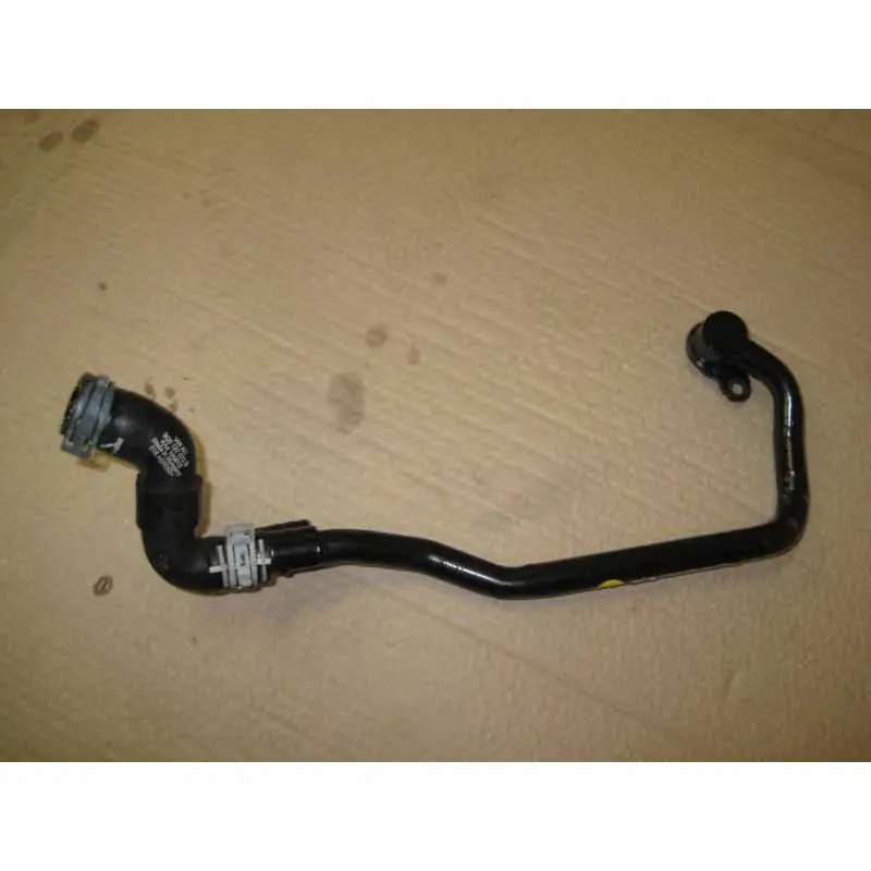 trubka + hadice vodní VW Passat B8 3G0 2,0 TDI03N121065D3Q0122073B Nová Kolekce