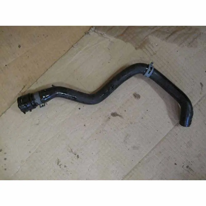 Zlevněný hadice vodní 1,2 TSI CYV VW ŠKODA AUDI SEAT5Q0122157CP