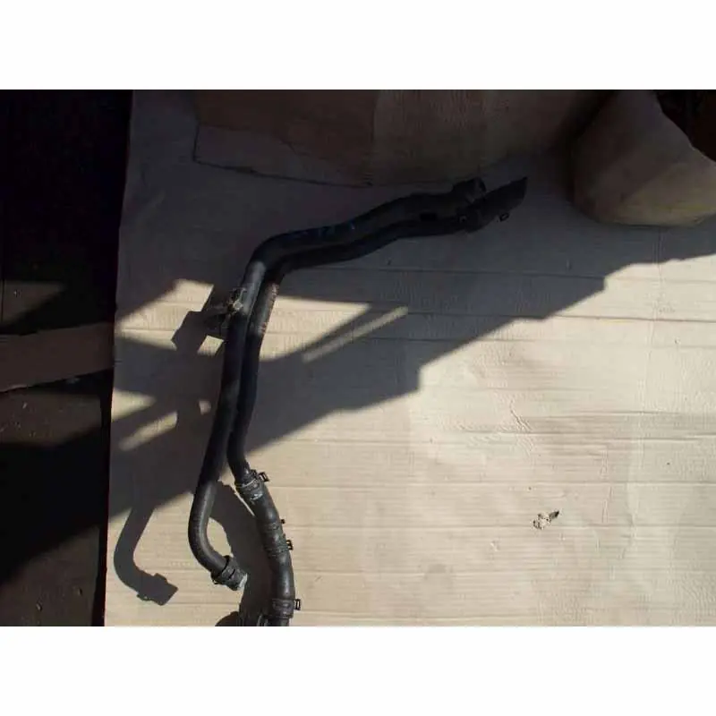 Cenová Bomba vodní trubka VAG3B0122291B