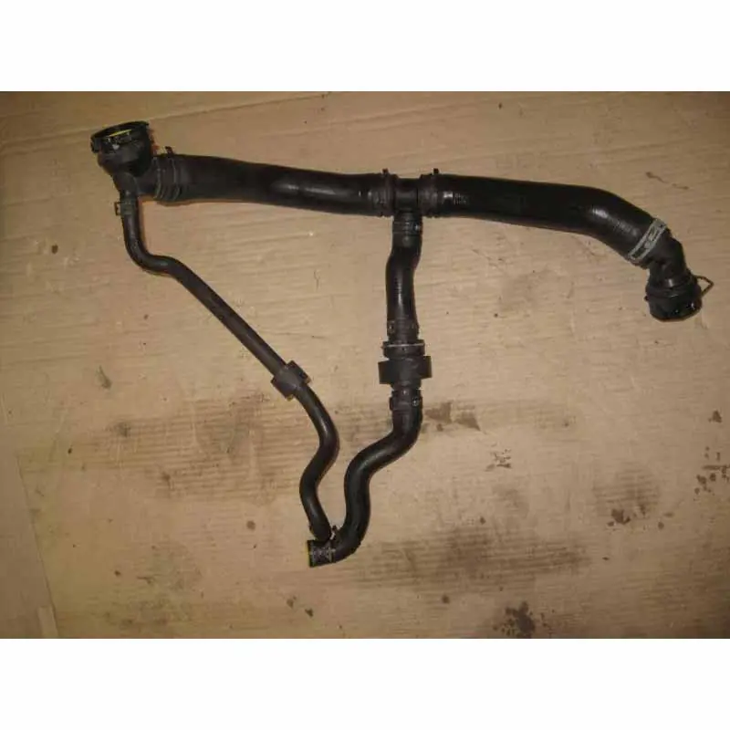 Vrácení Zdarma hadice vodní VW Passat B7 3AA 2,0 TSI5C0121101T