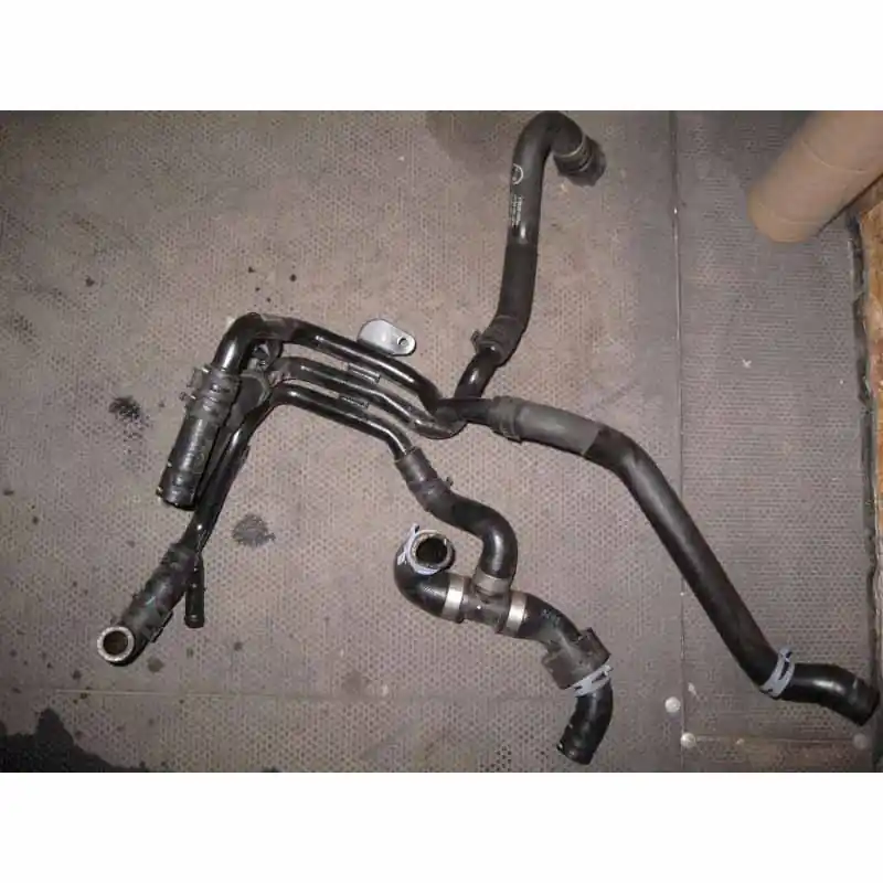 hadice + trubky vodní VW ŠKODA AUDI SEAT 1,6/2,0 TDI04L121064AC Aktuální