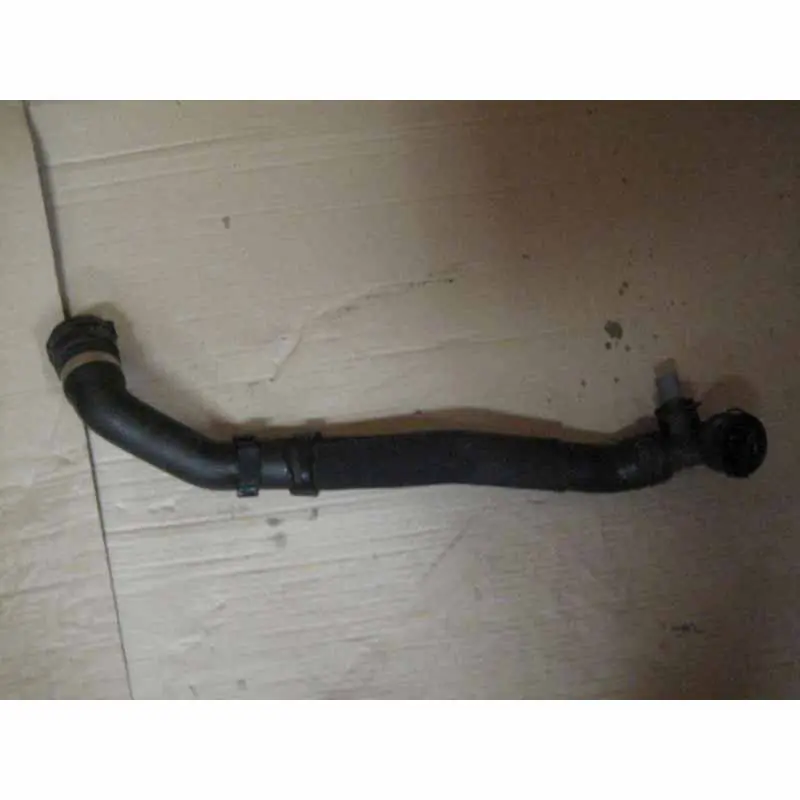 Zlevněný hadice vodní s rychlospojkou VW Passat B7 3AA 1,8/2,0 TSI3C0122051CD