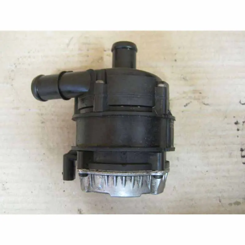 Ihned K Objednání čerpadlo vodní ŠKODA Octavia III 5E0 2,0 TDI CUP04L965567A