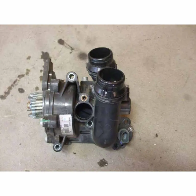 vodní čerpadlo VW Passat B7 3AA 2,0 TSI06J121026P Horká Nabídka