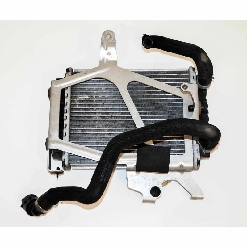 Super Cena přídavný vodní chladič AUDI A8 4H0 10->8K01212128K0121212B