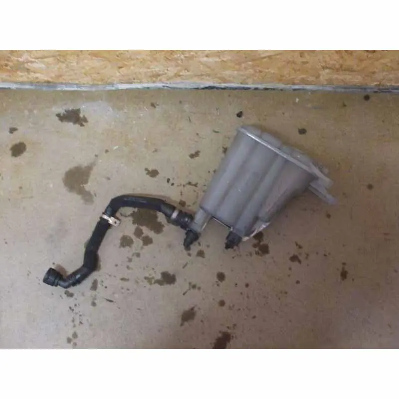 Akční Cena vyrovnávací nádobka AUDI Q5 8R0 3.0 TDI8K0121405G