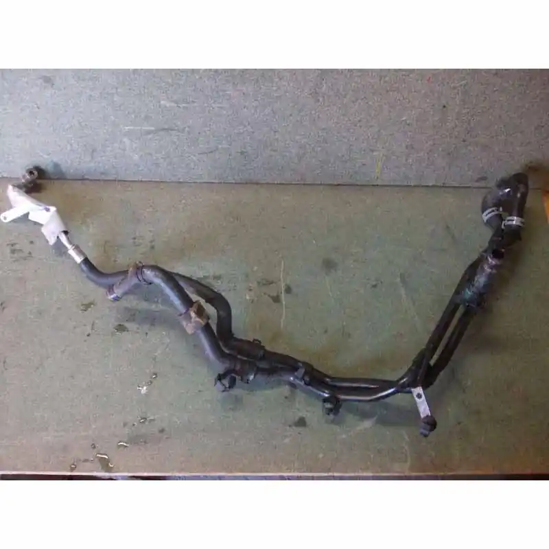 trubka vodní VW Passat B6 3C01K0121070BM Nakupujte Hned