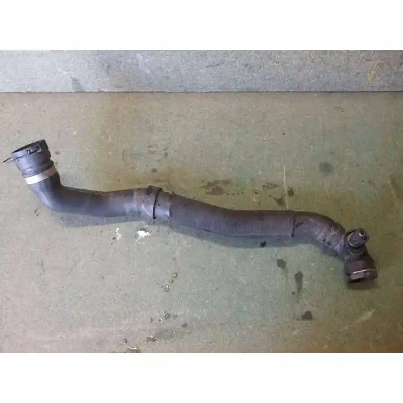 Značkový hadice vodní VW Passat B6 3C03C0122051BQ