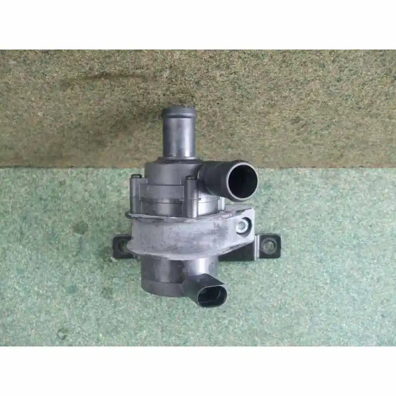 Novinka čerpadlo vodní oběhové ŠKODA Yeti 5L01K0965561L