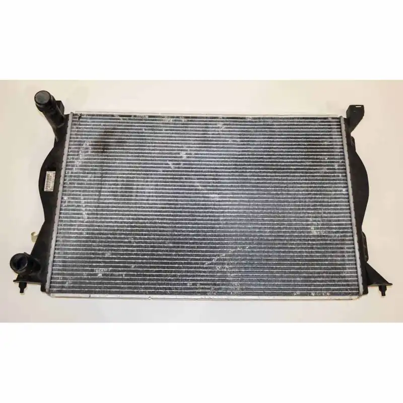 Top Prodej chladič vodní AUDI A64F0121251Q