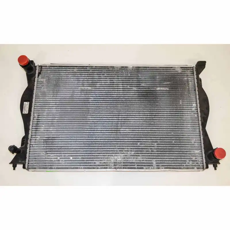 chladič vodní AUDI A64F0121251L Horká Nabídka