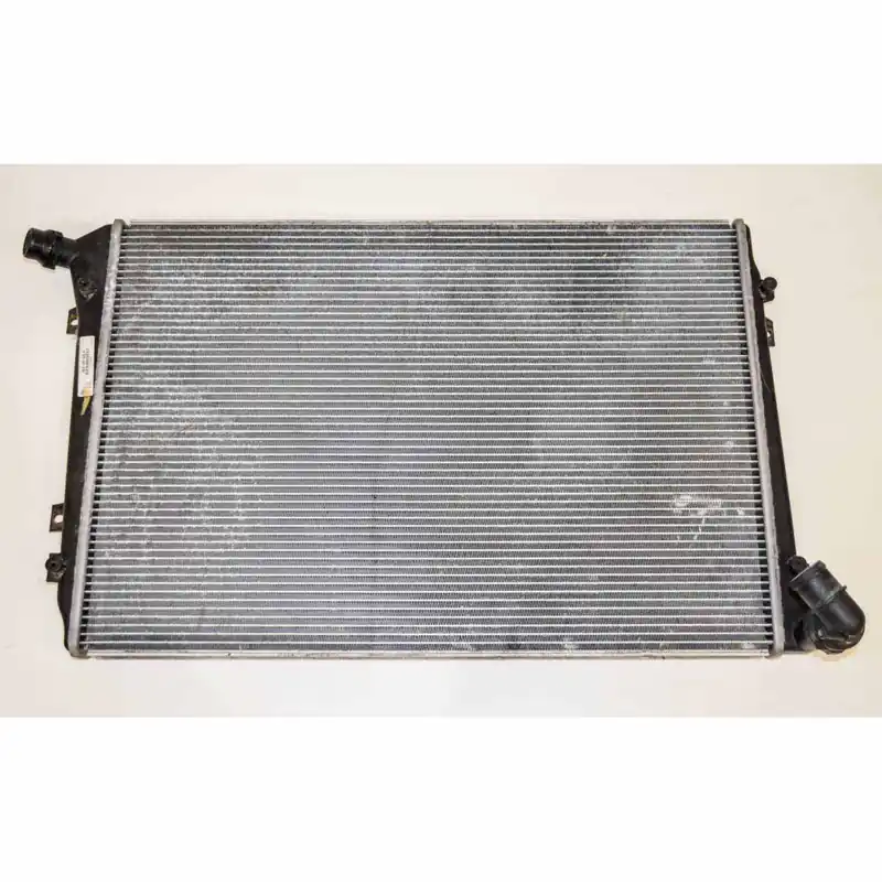 chladič vodní VW ŠKODA AUDI 1,9 TDI 2,0 TDI3C0121253R Rychlé Dodání