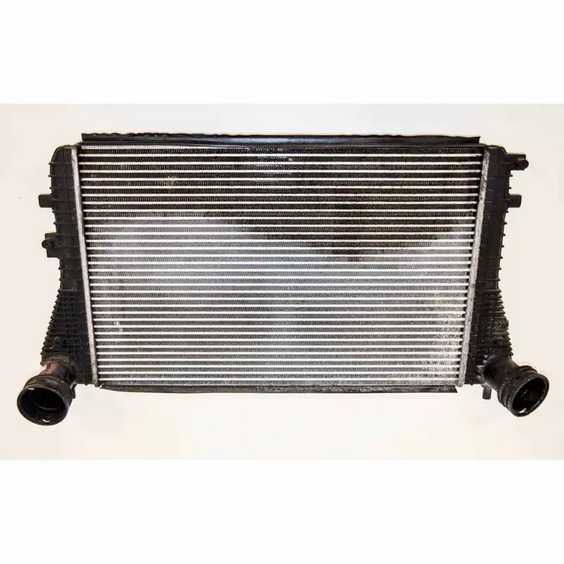 Horká Nabídka chladič intercooler VAG 1,9 TDI 2,0 TDI1K0145803E