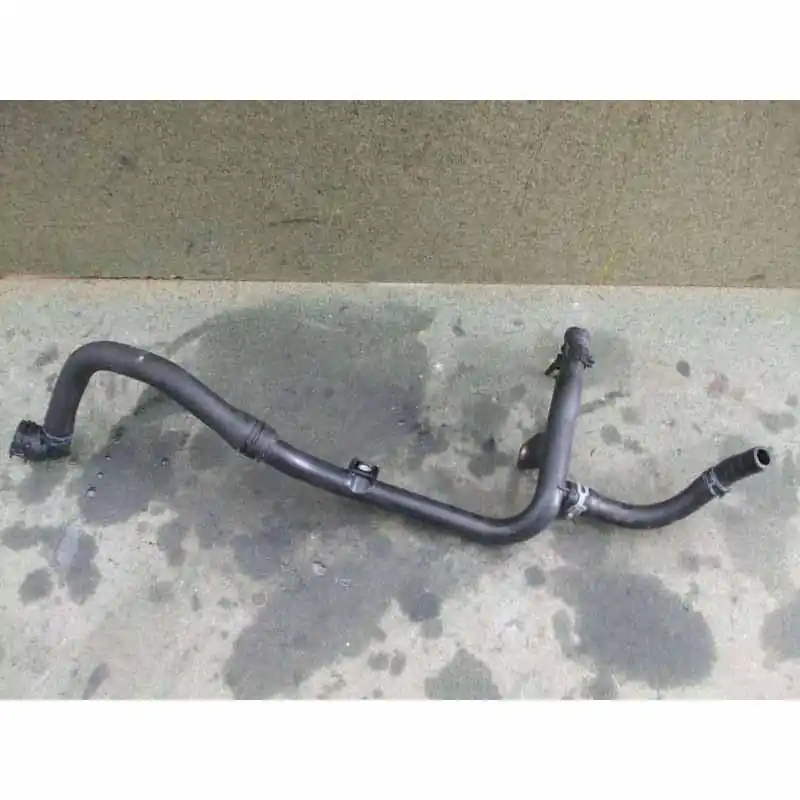 trubka vodní VW Golf VI03L121065T Značkový