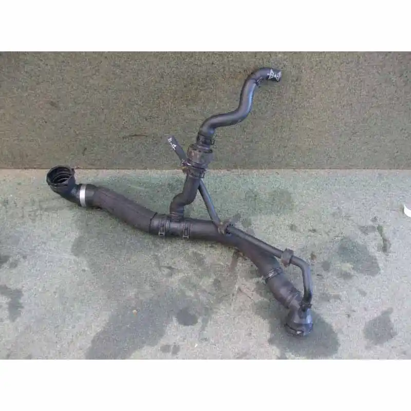 hadice vodní ŠKODA Superb II 3T0 2,0 TSI3C0122101ES Objednat Nyní