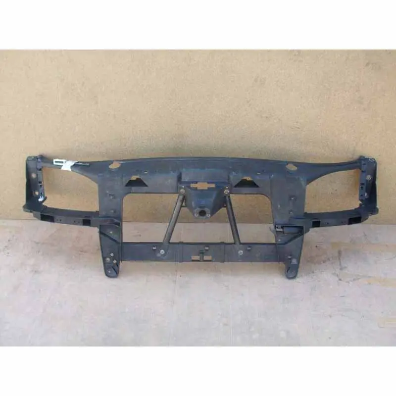 chladičová stěna - holá FORD Mondeo 01 Značkový