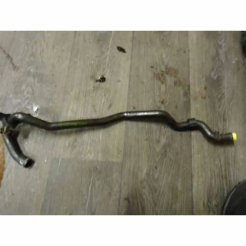 Výprodej hadice vodní VW Amarok 2H0 2,0 TDI2H0121073AM