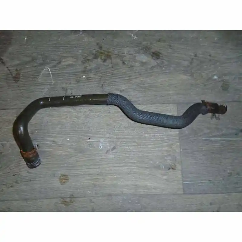 Sezónní Sleva hadice vodní AUDI A8 4H0 6,3 FSI CEJ 368 KW4H0121471C