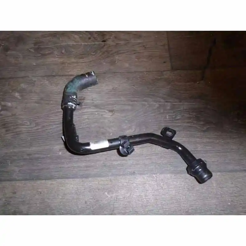 hadice + trubka vodní AUDI A4 8W0 2,0 TDi04L122157BL04L122157BT 04L121157AS Odeslání Ihned