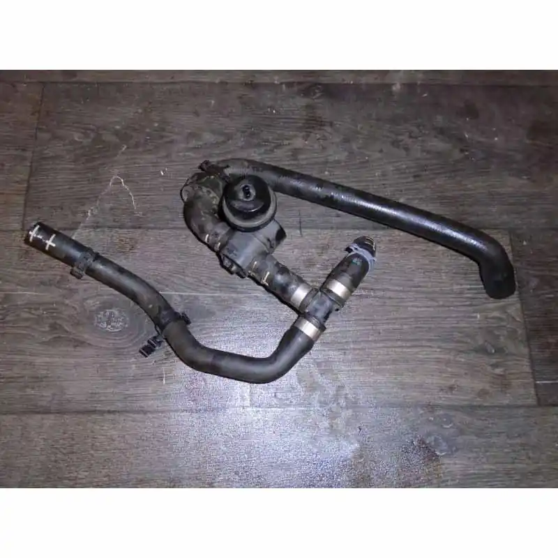 Vysoce Kvalitní hadice vodní VW Touareg 7P0 lift 3,6 FSi7P0122049H