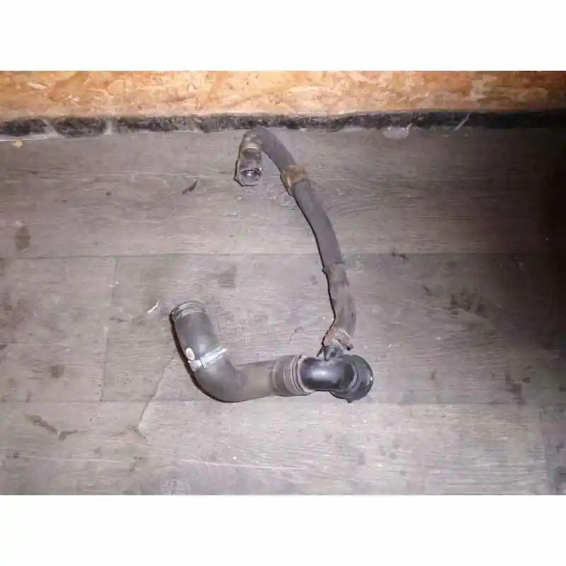 hadice vodní AUDI A8 4H0 4,2 TDi CDS 258 KW4H0121101S Finální Výprodej