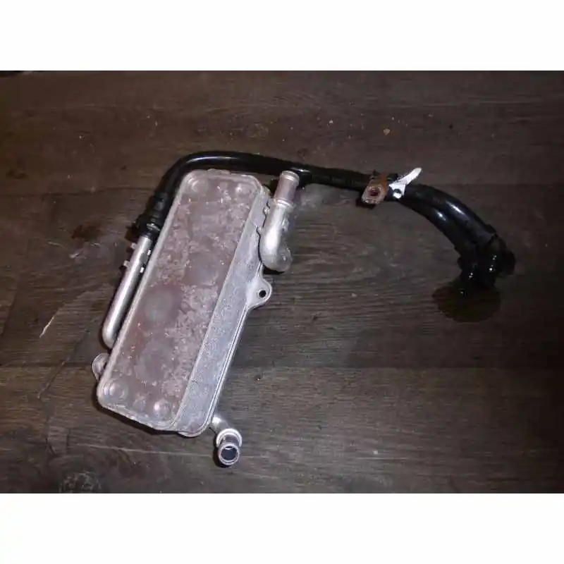 chladič oleje převodovky AUDI A4 8W0 3,0 TDi4M0317021G Aktuální