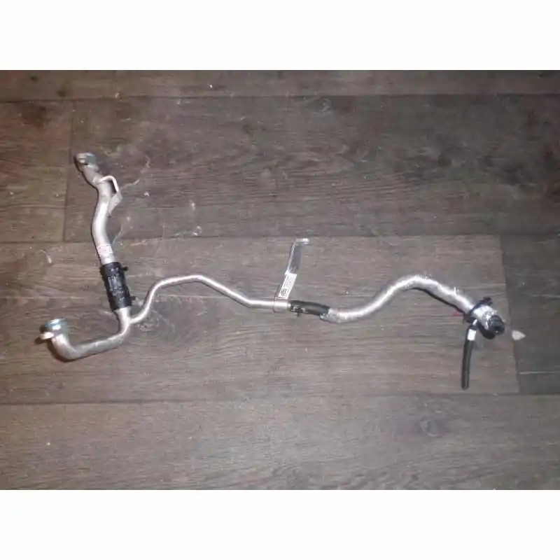 Autentický trubka vodní AUDI A4 8W0 3,0 TDI059121083J059121085E