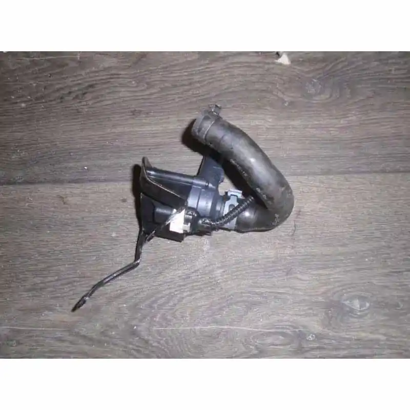 vodní čerpadlo AUDI A4 8W0 3,0 TDI06H121601M059121214 Nejlepší Cena