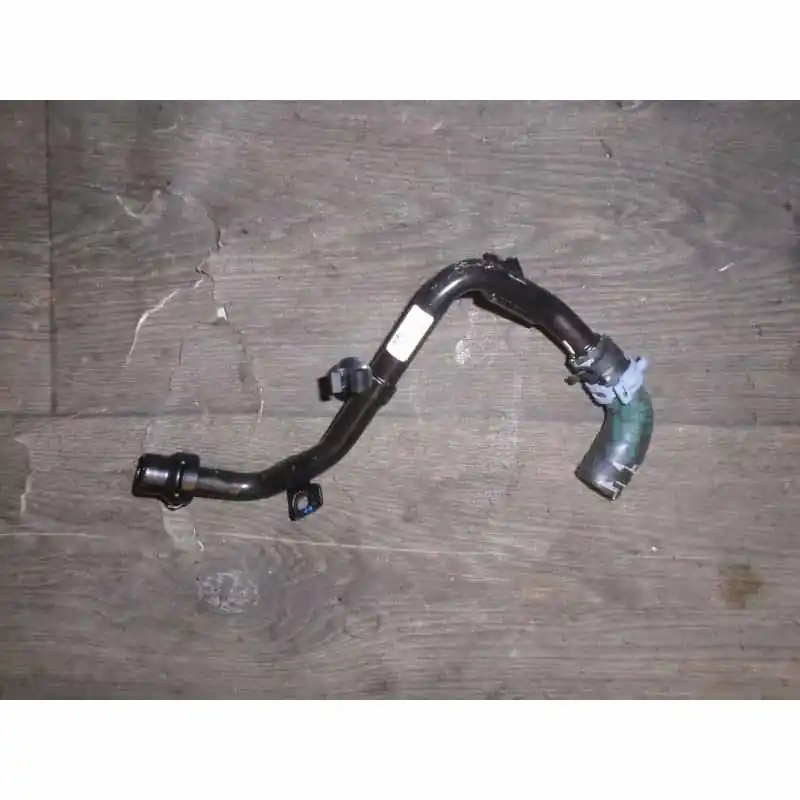 hadice + trubka vodní AUDI Q5 80A 2,0 TDI04L122157BT04L121157AS Ověřený