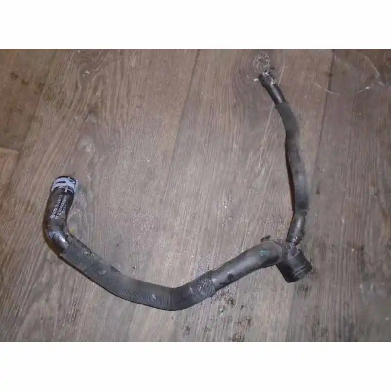 hadice vodní ŠKODA Kodiaq 565 2,0 TFSI5QF122157F Ověřený