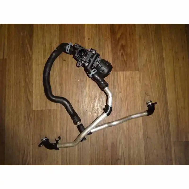 hadice + trubka vodní + ventil AUDI Q7 4M0 4,0 TDi057131737F057121609K057121610F Autentický