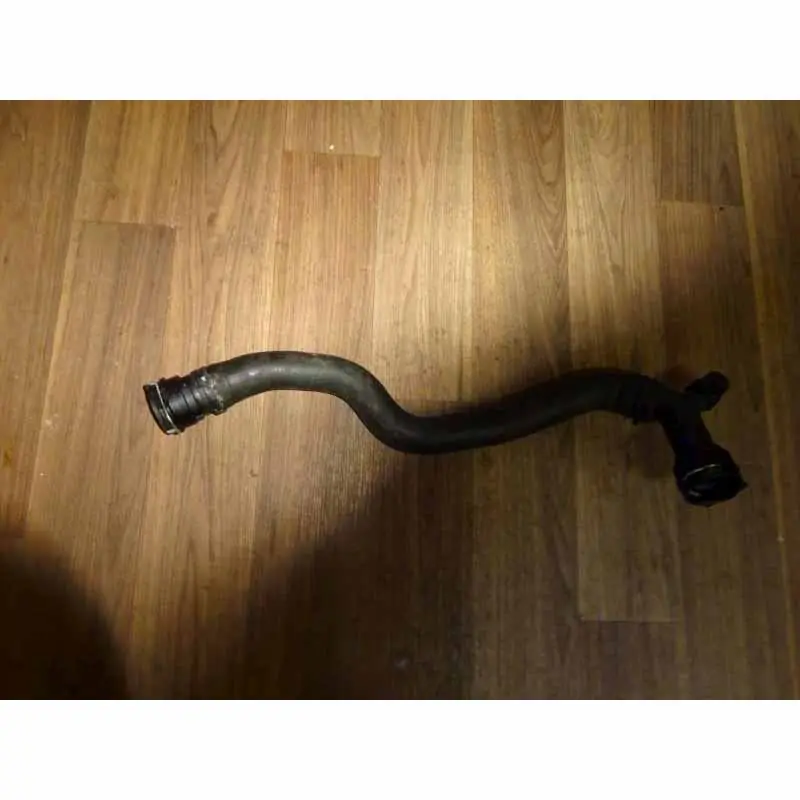 hadice vodní AUDI A5 8W6 F5 2,0 TFSi 185 KW8W0122101B Speciální Cena