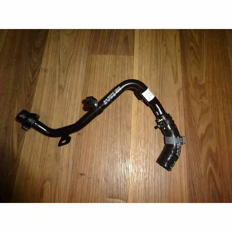 trubka + hadice vodní AUDI A6 4G0 lift 2,0 TDi 140 KW04L122157CE04L121157C Jen Po Omezenou Doba