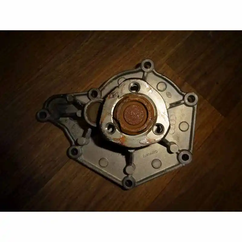 vodní pumpa AUDI Q5 8R0 3,2 FSi06E12100506E121005G Ověřený