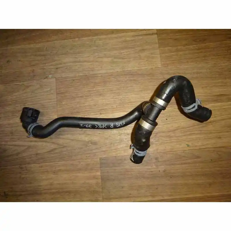 Poslední Šance hadice vodní ŠKODA Kodiaq 565 2,0 TDi 176 KW3Q0122073J