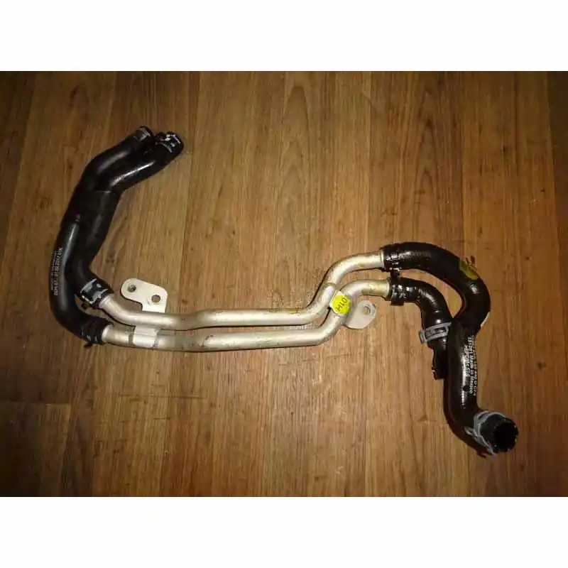 Cenově Výhodný hadice + trubka vodní AUDI Q5 80A 2,0 TFSi 185 KW80A121400G80A122448D80A122445Q