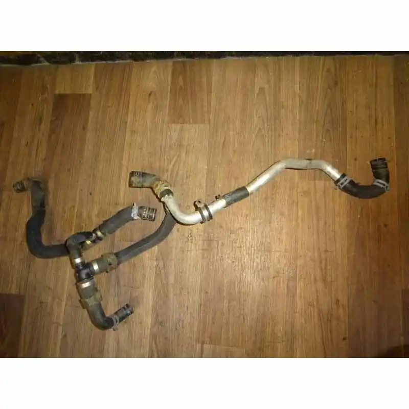 trubka + hadice vodní AUDI A8 4H0 (lift) 4,0 TFSi 320 KW079121065CH4H0121088AP Omezená Nabídka