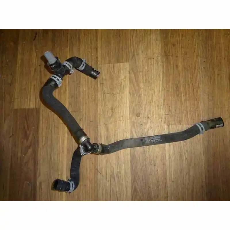 hadice vodní AUDI Q7 4M0 3,0 TDi 190 KW4M0121036C Akční Cena