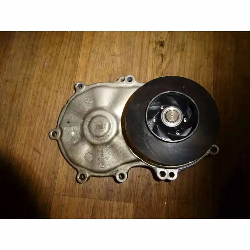 čerpadlo vodní VW Touareg III 760 4,0 TDi DMV057121008H Ověřený