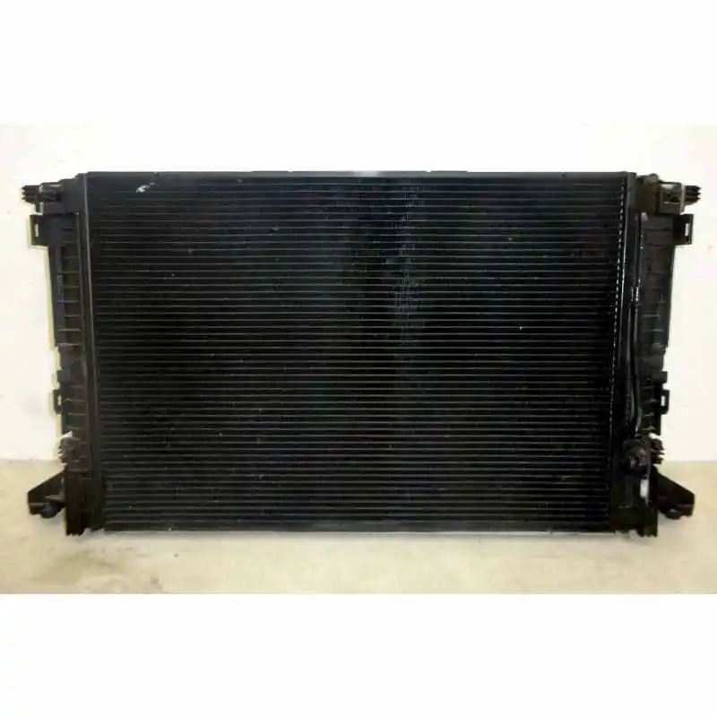 Chladiče + ventilátoryAUDI A8 4N0 4,0 TDi 320 KW8W0121207A8W0959455A8W0121251AB Doprava Zdarma