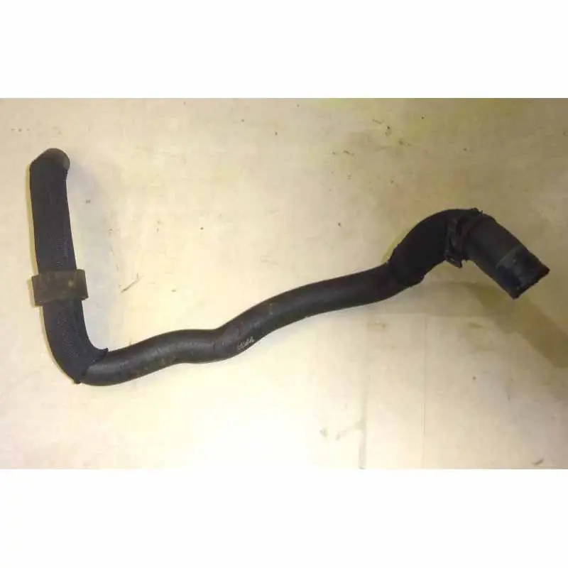 hadice vodní AUDI A8 4H0 4,2 TDi 250 KW4H0121088R Must-Have