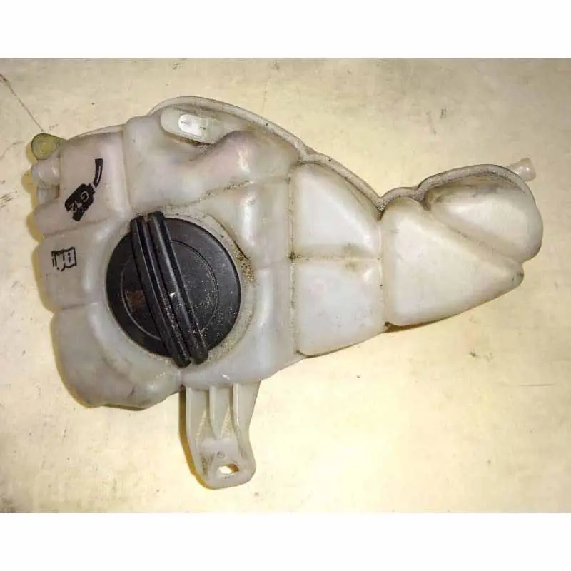 vyrovnávací nádobka AUDI A8 4H0 4,2 TDi4H0121403K Jen Po Omezenou Doba