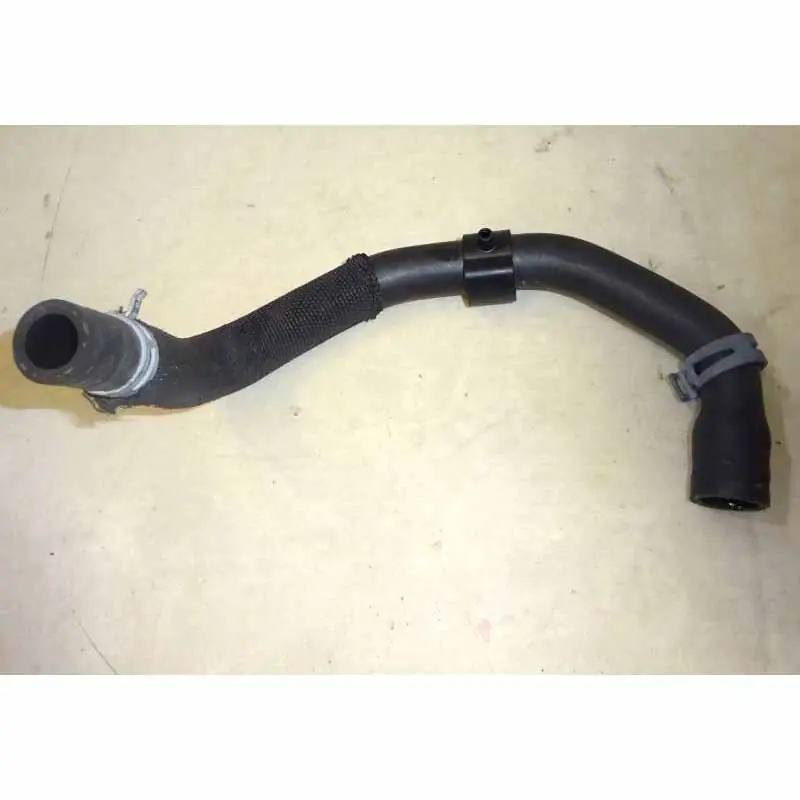 hadice vodní AUDI Q7 4M0 3,0 TDi 200 KW4M0122447E Dokud Zásoby Vydrží