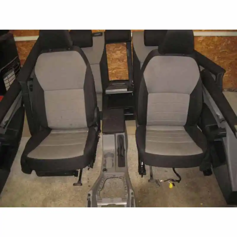 interiér - přední i zadní sedadla vyhřívaná ŠKODA Octavia III 5E0 combi Dokud Zásoby Vydrží