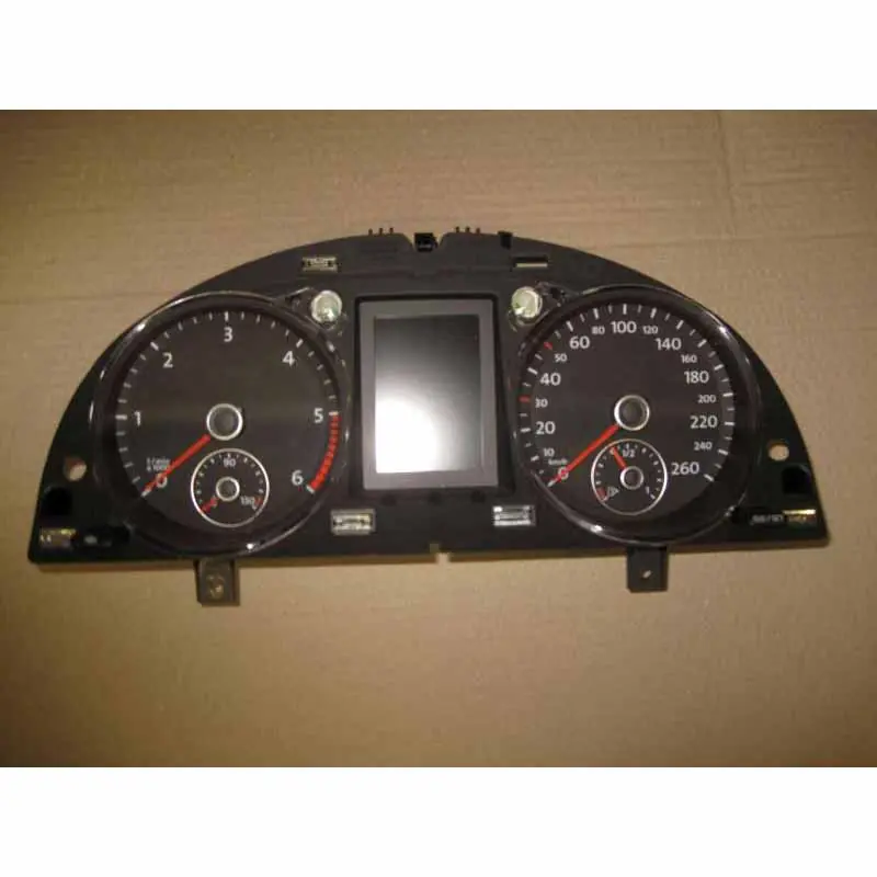 Akční Cena přístroje VW Passat B7 3AA 1,6 TDI3AA920870D