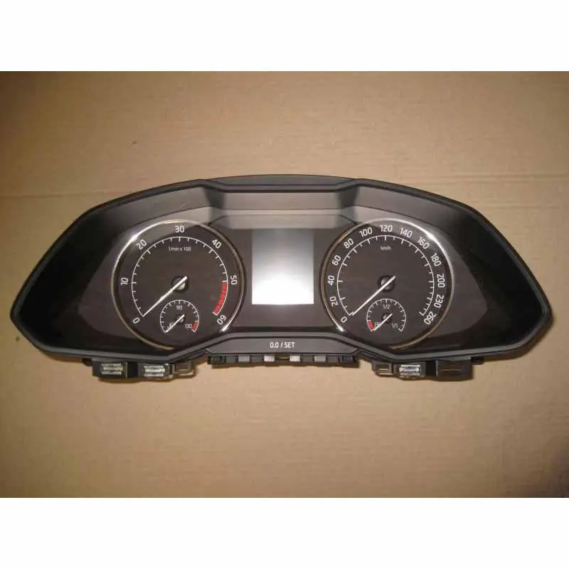 Objednat Nyní přístroje ŠKODA Superb III 3V0 2,0 TDI3V0920741