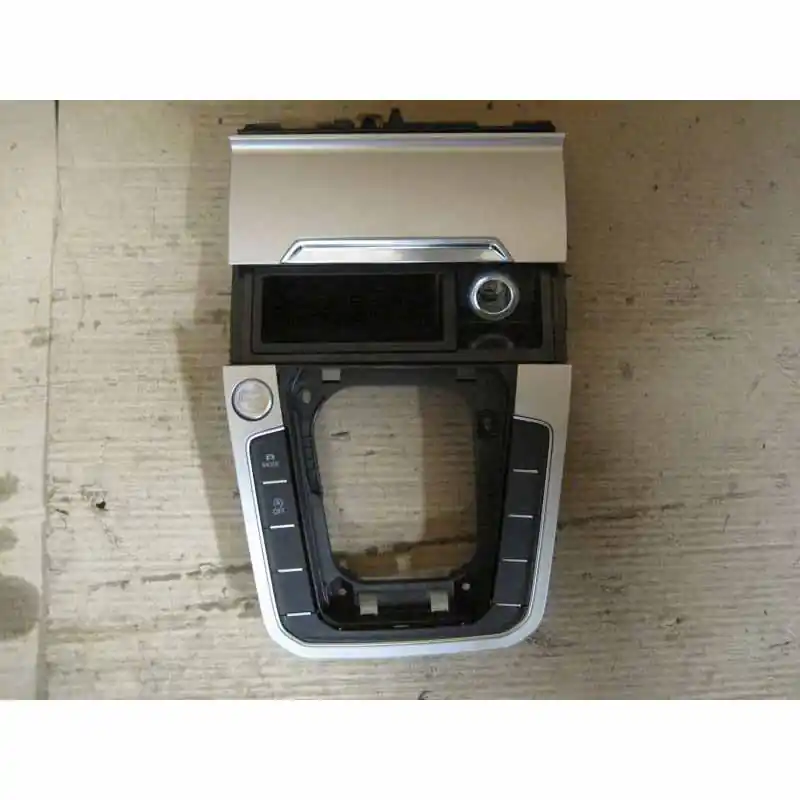 Bezpečná Platba rámeček řadící páky + popelník + spínače VW Passat B8 3G03G1854284