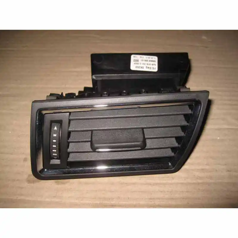 výdech ventilace levý ŠKODA Rapid 5JA5JA819701DRYP Odeslání Ihned